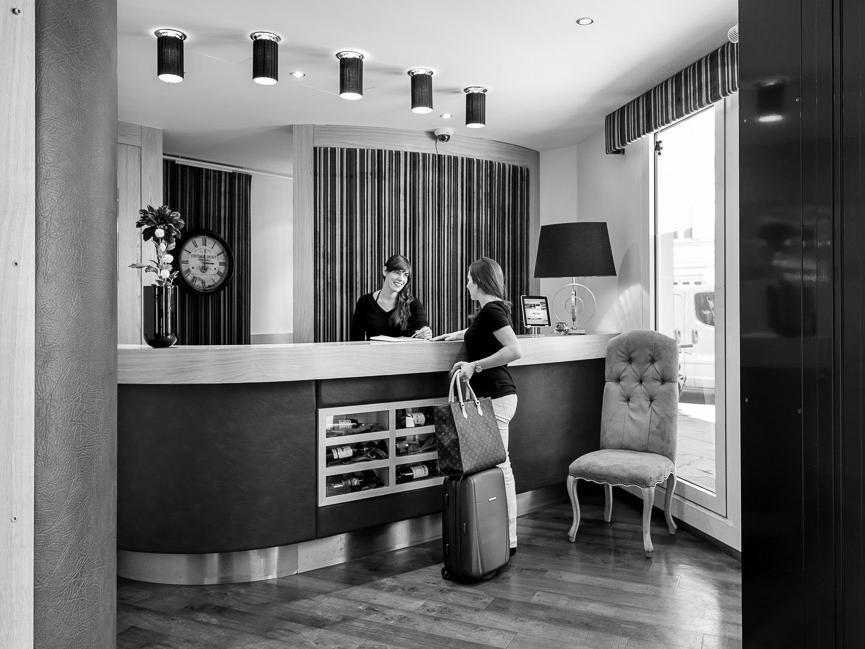 Mercure Zentrum Superior Hotel 3*