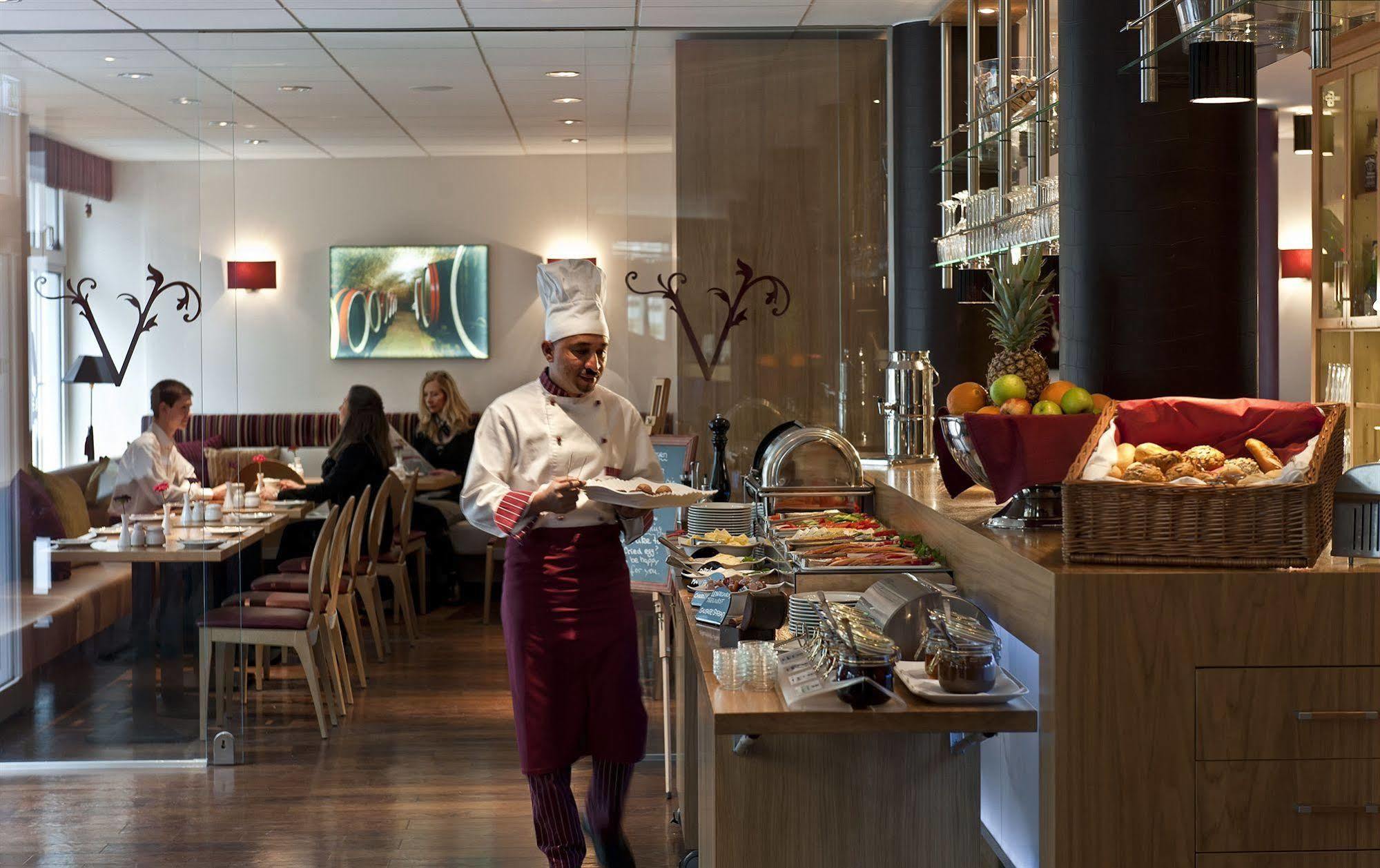 Mercure Zentrum Superior 3*